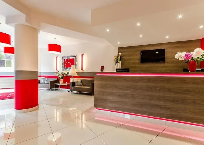 호텔 Saint Louis De France 루르드