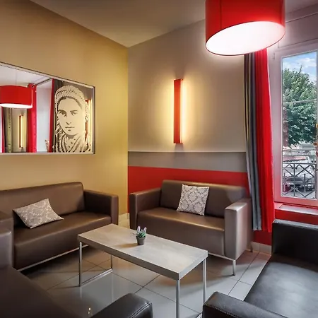 Hotel Saint Louis De France