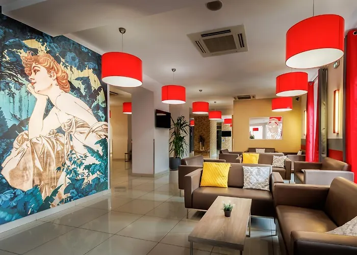 Saint Louis De France 3* ルルド