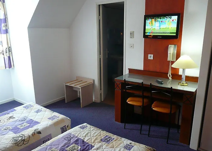 ホテル Saint Louis De France 3*