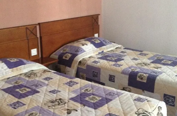 Saint Louis De France 3*