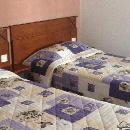 Saint Louis De France 3*