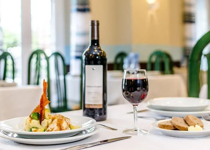 Saint Louis De France Hotel Lourdes